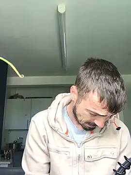 jaycoy22 online show from April 2026 09:21:02 AM