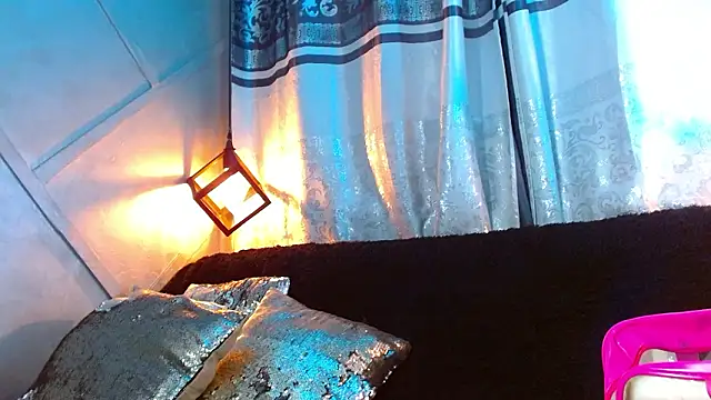 Cristal Gem1 online show from February 2026 12:22:02 PM