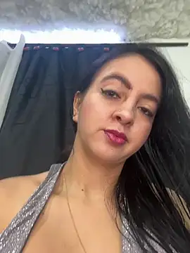 salo-rousee online show from December 2025 04:57:02 PM