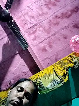 Pooja750 online show from March 2026 08:37:01 PM