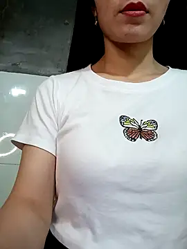 Vyvyy06 online show from December 2025 03:56:01 AM