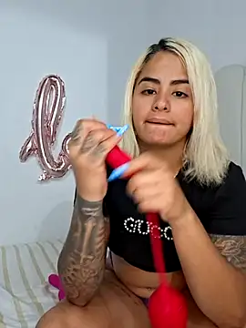 Eva  Cutte online show from January 2026 12:04:02 AM