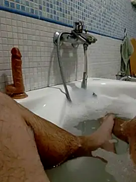 gigilola84 online show from July 2026 06:21:01 PM