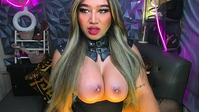 Snapshot of DOMINANT_10inchsCOCK chatting on April 2026 05:38:01 AM DOMINANT 10inchsCOCK online show from April 2026 05:38:01 AM