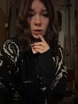 Snapshot of Mimiumuy chatting on November 2025 04:53:01 PM Mimiumuy online show from November 2025 04:53:01 PM