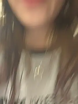 Snapshot of Mimiumuy chatting on November 2025 02:40:02 PM Mimiumuy online show from November 2025 02:40:02 PM