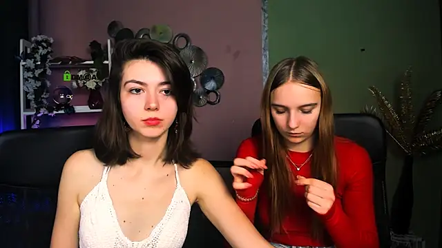 keylas moan online show from November 2025 01:44:02 PM