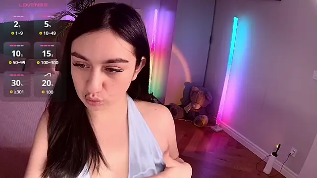 Snapshot of Lola_Sparks chatting on September 2025 06:46:01 AM Lola Sparks online show from September 2025 06:46:01 AM