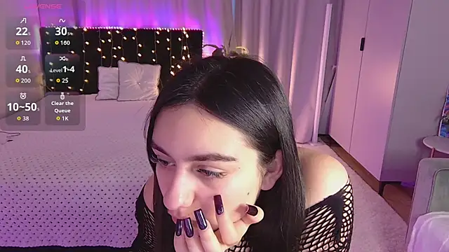 Snapshot of Lola_Sparks chatting on September 2025 04:17:02 AM Lola Sparks online show from September 2025 04:17:02 AM