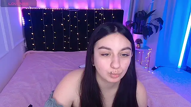 Snapshot of Lola_Sparks chatting on November 2025 06:27:01 AM Lola Sparks online show from November 2025 06:27:01 AM