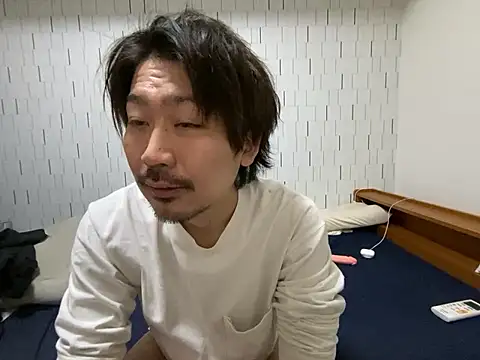 Arista 09 online show from October 2025 02:58:02 AM