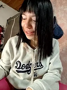 Kitty Melodi online show from November 2025 09:09:01 AM