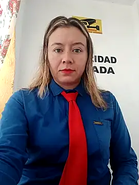 Hannah-colx online show from November 2025 03:55:02 PM