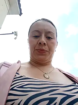 Hannah-colx online show from July 2026 03:27:02 PM