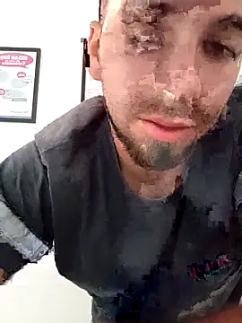 Snapshot of Lushakuiron1 chatting on December 2025 02:12:02 PM Lushakuiron1 online show from December 2025 02:12:02 PM