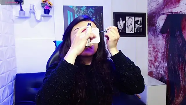 Eva Roussell online show from October 2025 02:23:02 PM