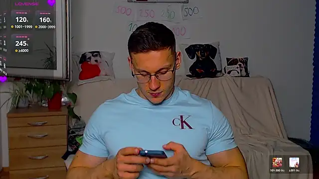 Snapshot of ZeinMiracles chatting on April 2026 08:36:02 PM ZeinMiracles online show from April 2026 08:36:02 PM