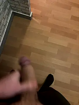 Snapshot of cook907920 chatting on December 2025 03:28:02 PM cook907920 online show from December 2025 03:28:02 PM