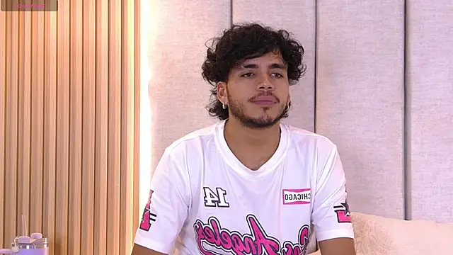 AlexanderJordan online show from September 2025 10:22:01 PM