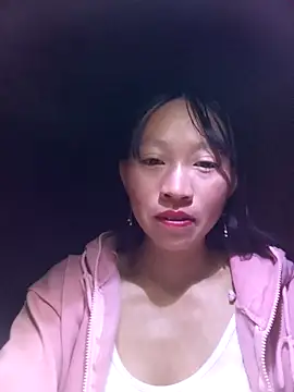 Snapshot of tcm-cute chatting on December 2025 08:35:01 PM tcm-cute online show from December 2025 08:35:01 PM