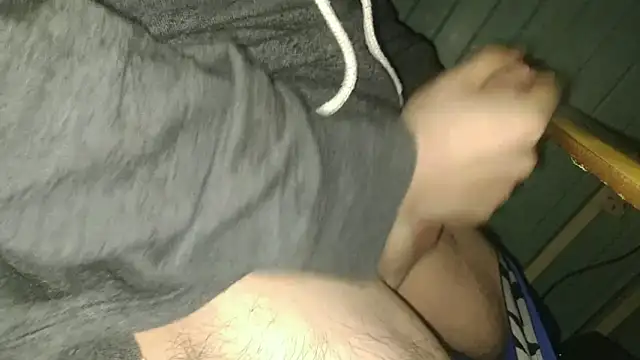 OutcastRen online show from December 2025 10:07:02 PM