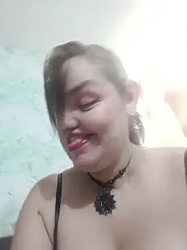 Snapshot of MayaLuna1 chatting on October 2025 04:14:02 PM MayaLuna1 online show from October 2025 04:14:02 PM