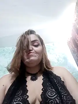 Snapshot of MayaLuna1 chatting on October 2025 04:51:02 PM MayaLuna1 online show from October 2025 04:51:02 PM