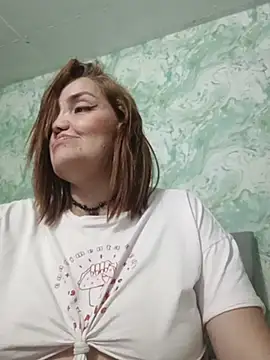 Snapshot of MayaLuna1 chatting on October 2025 03:17:02 AM MayaLuna1 online show from October 2025 03:17:02 AM