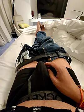 LoveGuruRA online show from September 2025 02:38:02 PM