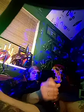 Snapshot of MODEST11_MMiILOO_AMARO chatting on January 2026 02:38:01 AM MODEST11 MMiILOO AMARO online show from January 2026 02:38:01 AM