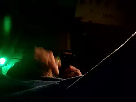 Snapshot of MODEST11_MMiILOO_AMARO chatting on March 2026 01:44:01 AM MODEST11 MMiILOO AMARO online show from March 2026 01:44:01 AM