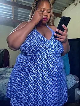 Curvycandy95 online show from June 2026 06:38:02 AM