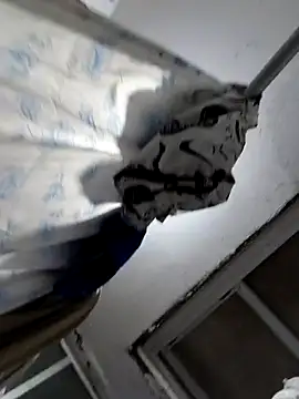 Snapshot of Exotic19cm chatting on November 2025 10:42:02 PM Exotic19cm online show from November 2025 10:42:02 PM