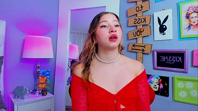 mia skys online show from November 2025 12:52:01 PM