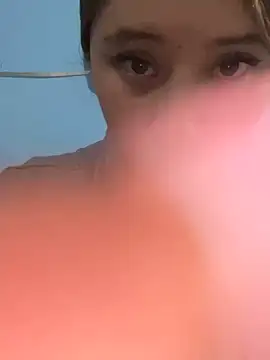 mia skys online show from February 2026 02:49:02 AM