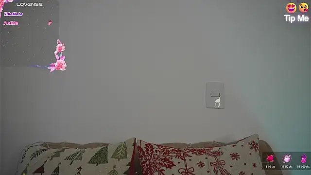 Snapshot of Roxybeautyy chatting on January 2026 09:52:01 PM Roxybeautyy online show from January 2026 09:52:01 PM