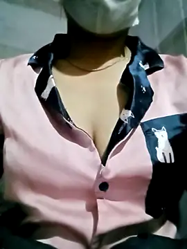 lomi-79 online show from September 2025 01:39:01 AM