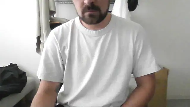 hornyjoe xxx online show from December 2025 06:40:02 AM