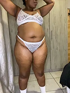 Snapshot of fatpussydallx chatting on November 2025 05:12:02 PM fatpussydallx online show from November 2025 05:12:02 PM