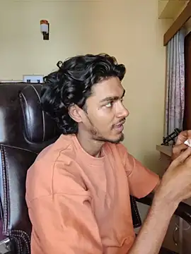 thecatfish online show from October 2025 04:13:02 AM