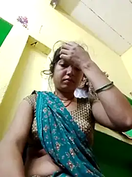 Snapshot of Seema_guptaji chatting on October 2025 10:44:01 PM Seema guptaji online show from October 2025 10:44:01 PM