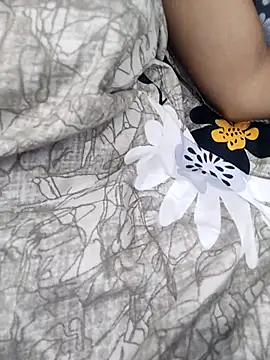 Snapshot of Vaani_Sharma79 chatting on September 2025 06:37:01 AM Vaani Sharma79 online show from September 2025 06:37:01 AM