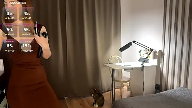 Snapshot of MilissaSneddon chatting on October 2025 12:26:01 PM MilissaSneddon online show from October 2025 12:26:01 PM