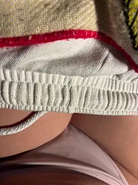 deeidnic online show from November 2025 12:31:01 AM