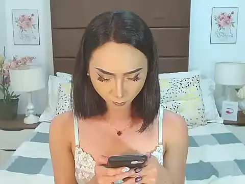 BlaireWilzon online show from June 2026 11:03:01 AM