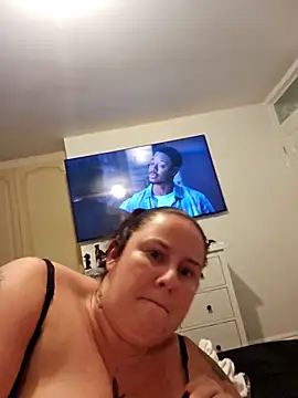 Snapshot of Biggtitz121 chatting on September 2025 07:38:01 PM Biggtitz121 online show from September 2025 07:38:01 PM