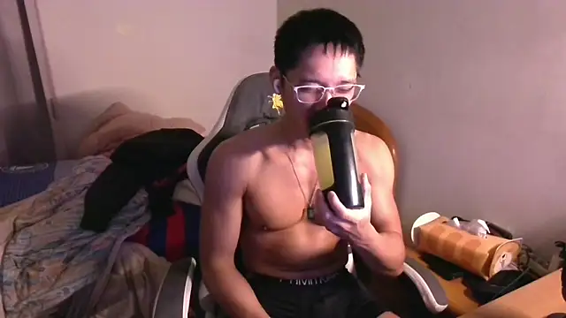 iron0401 online show from March 2026 04:24:02 PM