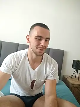 BrokenToPieces online show from September 2025 07:54:01 AM