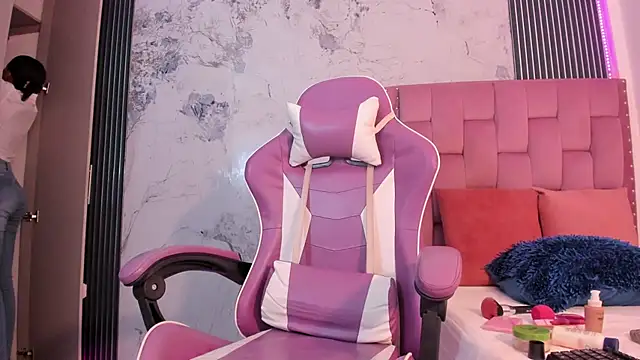 Mia Duarte1 online show from November 2025 07:38:01 PM