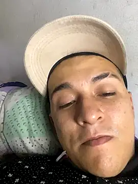 Jrivera22 online show from November 2025 11:27:01 PM